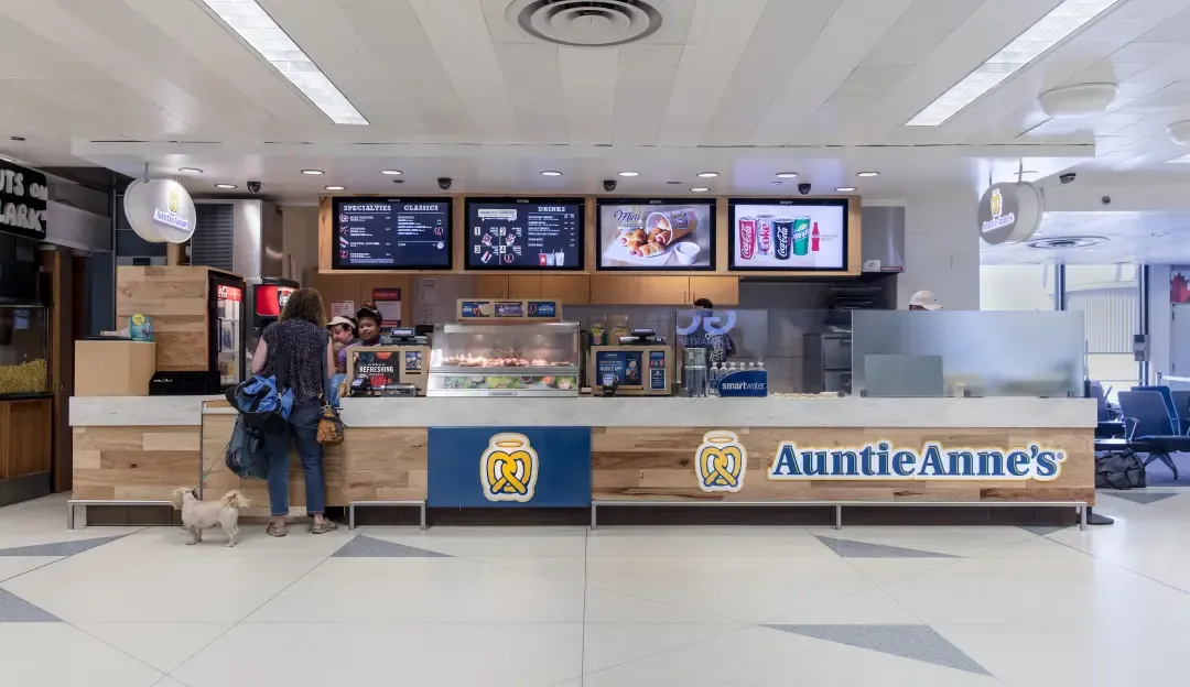 Auntie Anne's Pretzels – E4