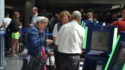 All 107 U.S. Customs Halls Peak Between 2 and 5 PM