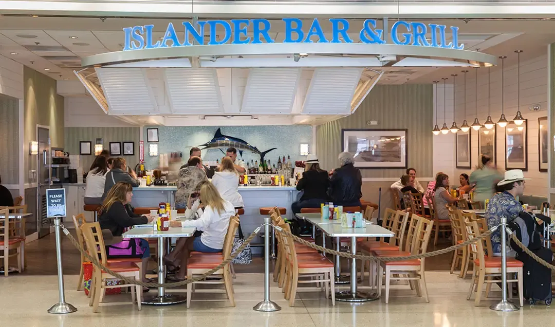 Islander Bar & Grill