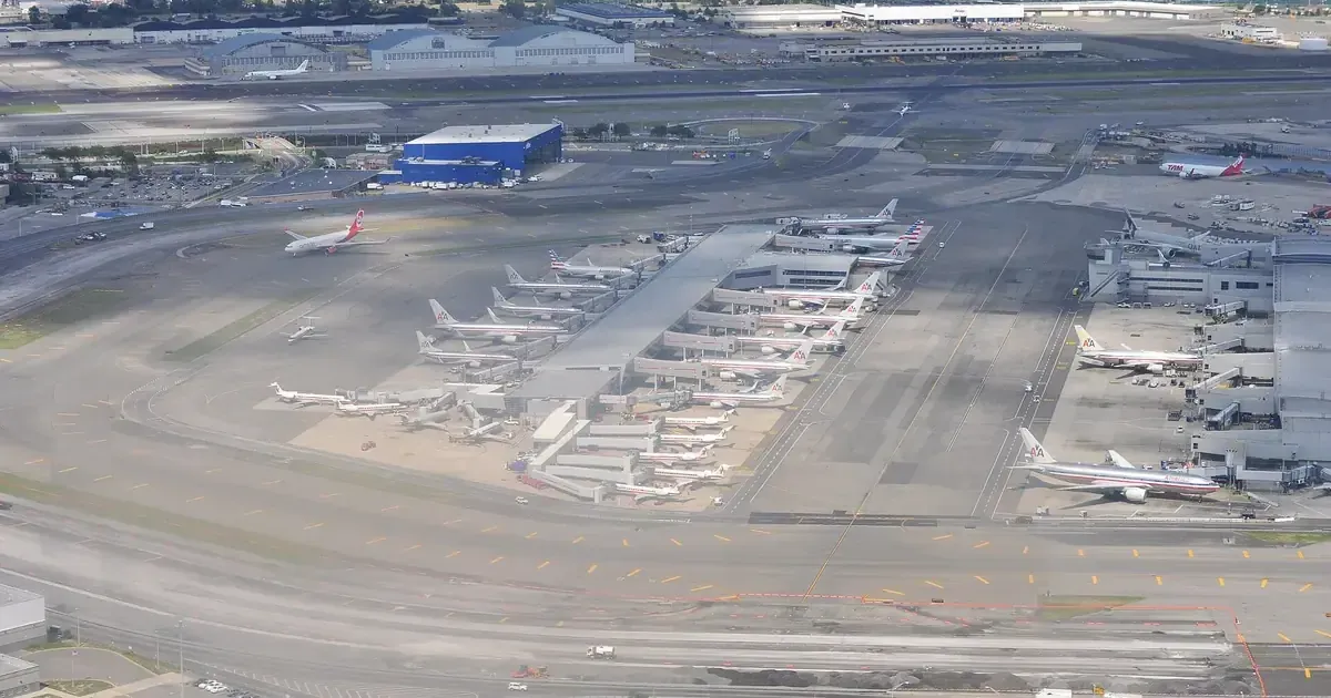 JFK's Terminal 8 Holds Every Restaurant in the Airport