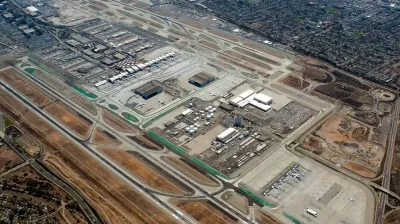 LAX Customs on Sunday Afternoon Is a Two-Act Play