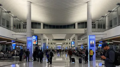 LAX Terminal 1 Food, Ranked by What's Actually Worth It