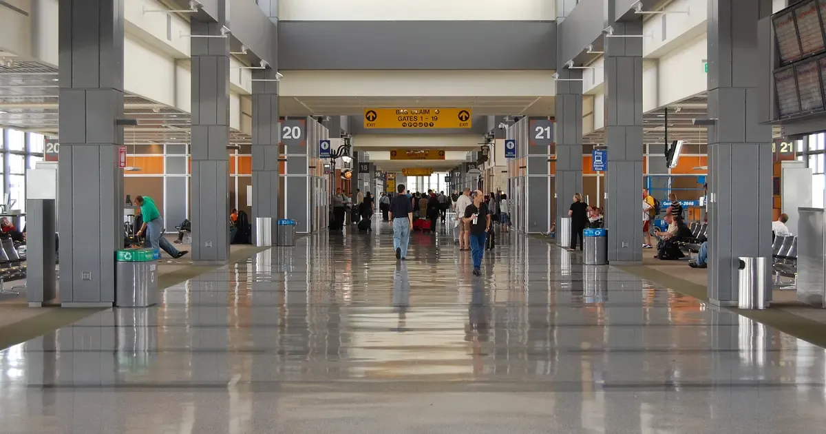 MIA South Terminal Food: A Gate-by-Gate Eating Guide