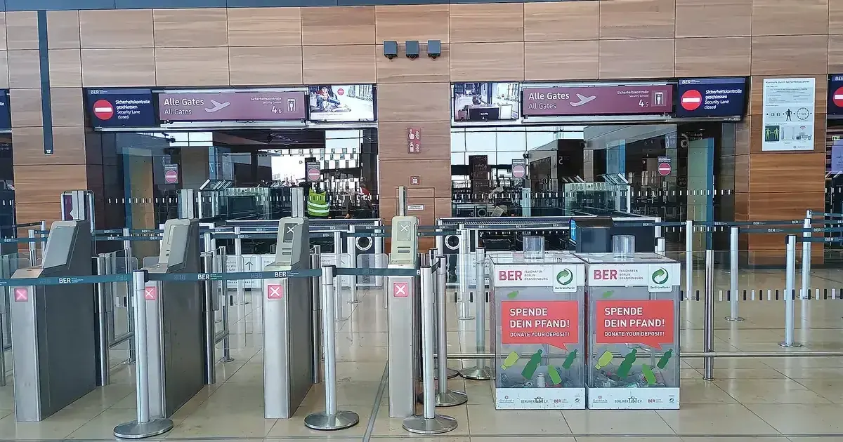 The September Reset: When Airport Lines Go Quiet