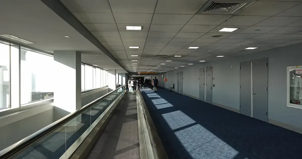 Where to Eat at JFK When You Have 45 Minutes and a Bad Attitude