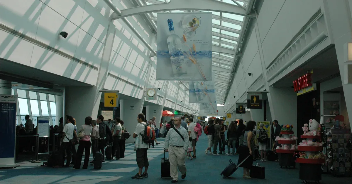 Where to Get Coffee at JFK Before an Early Flight Out
